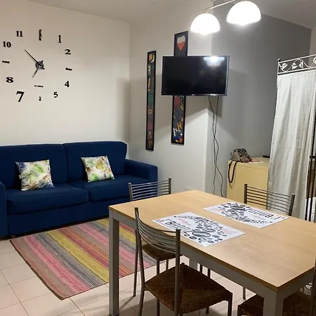 Apartment House 417