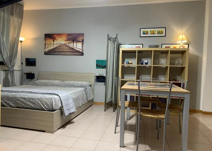 Apartament House 417